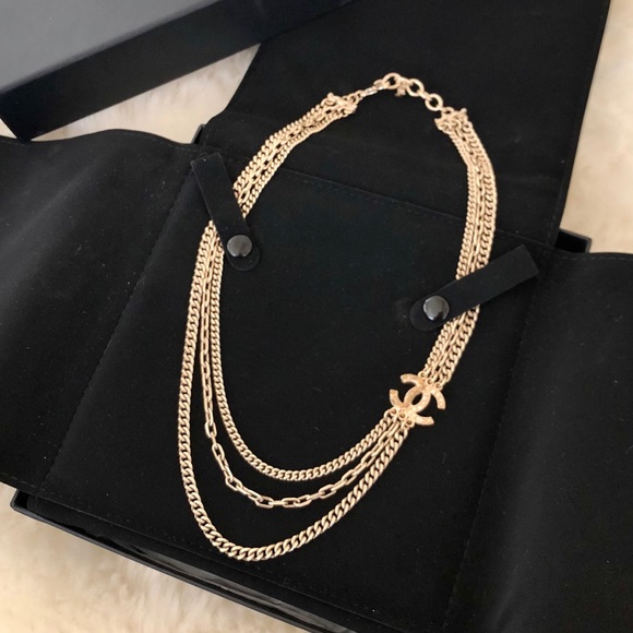 CHANEL Jewelry - 🖤 CHANEL Authentic Multi-chain Gold Necklace